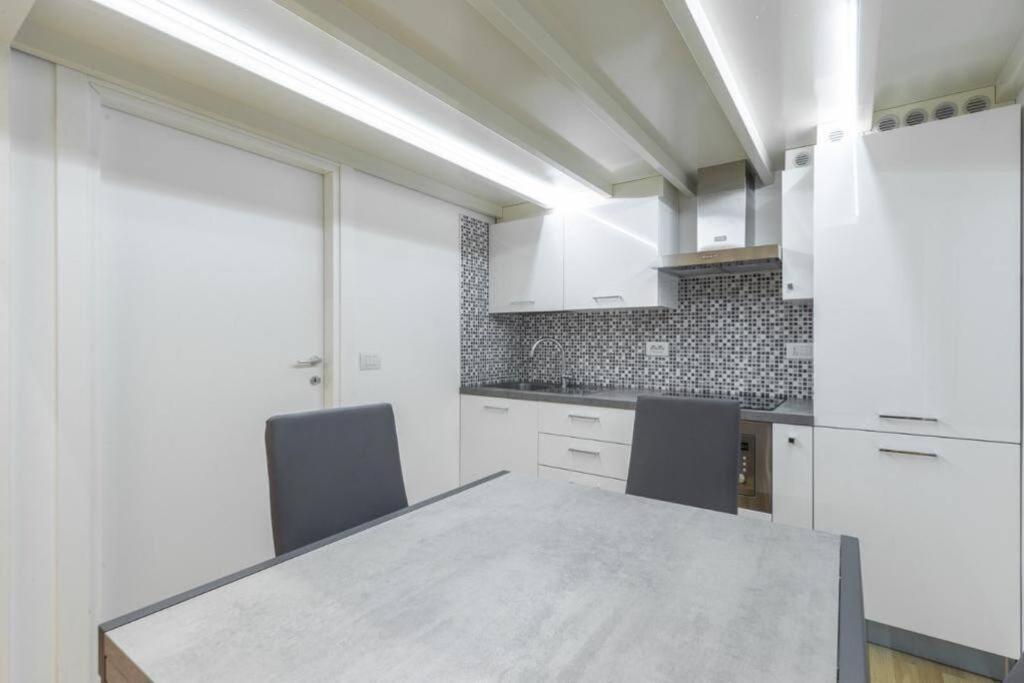 Meraviglioso Loft A Milano: Exterior foto